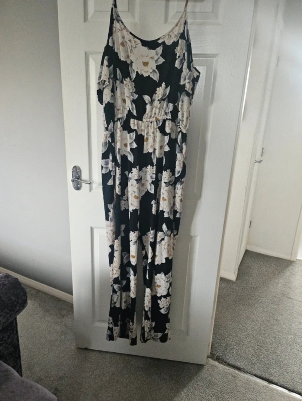 Floral Black Wide-Leg Jumpsuit with Spaghetti Straps